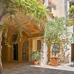 *** Bed & Breakfast Palazzo Persone Dimora Storica Italië