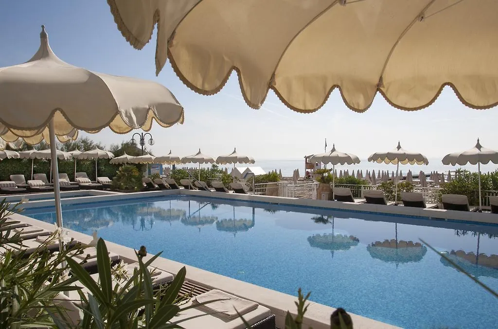 Hotel Delle Nazioni Jesolo 4*,  Italie