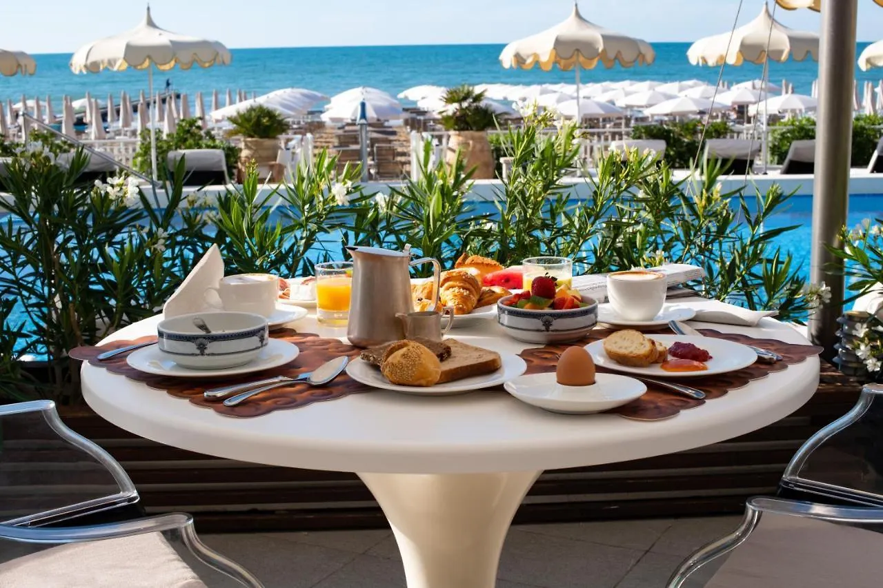 Hotel Delle Nazioni Jesolo 4*,  Italie